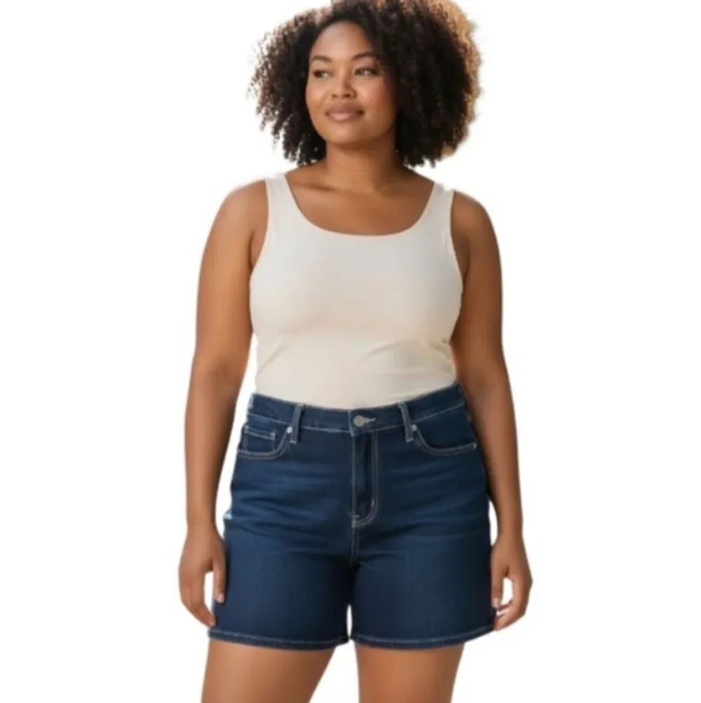 Levi's Dark Blue Jean Shorts for Women Sz.32 EUC.